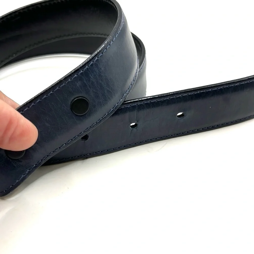 Vintage Kleinberg Sherrill Blue Leather Belt size  M Luxury Brand